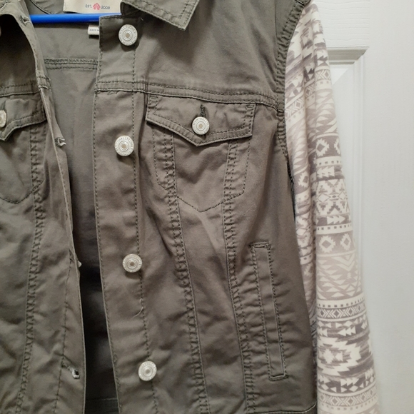 EUC Wallflower Jacket with Hood Womens - Picture 9 of 12